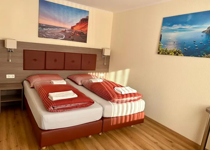 Ellen Hotel